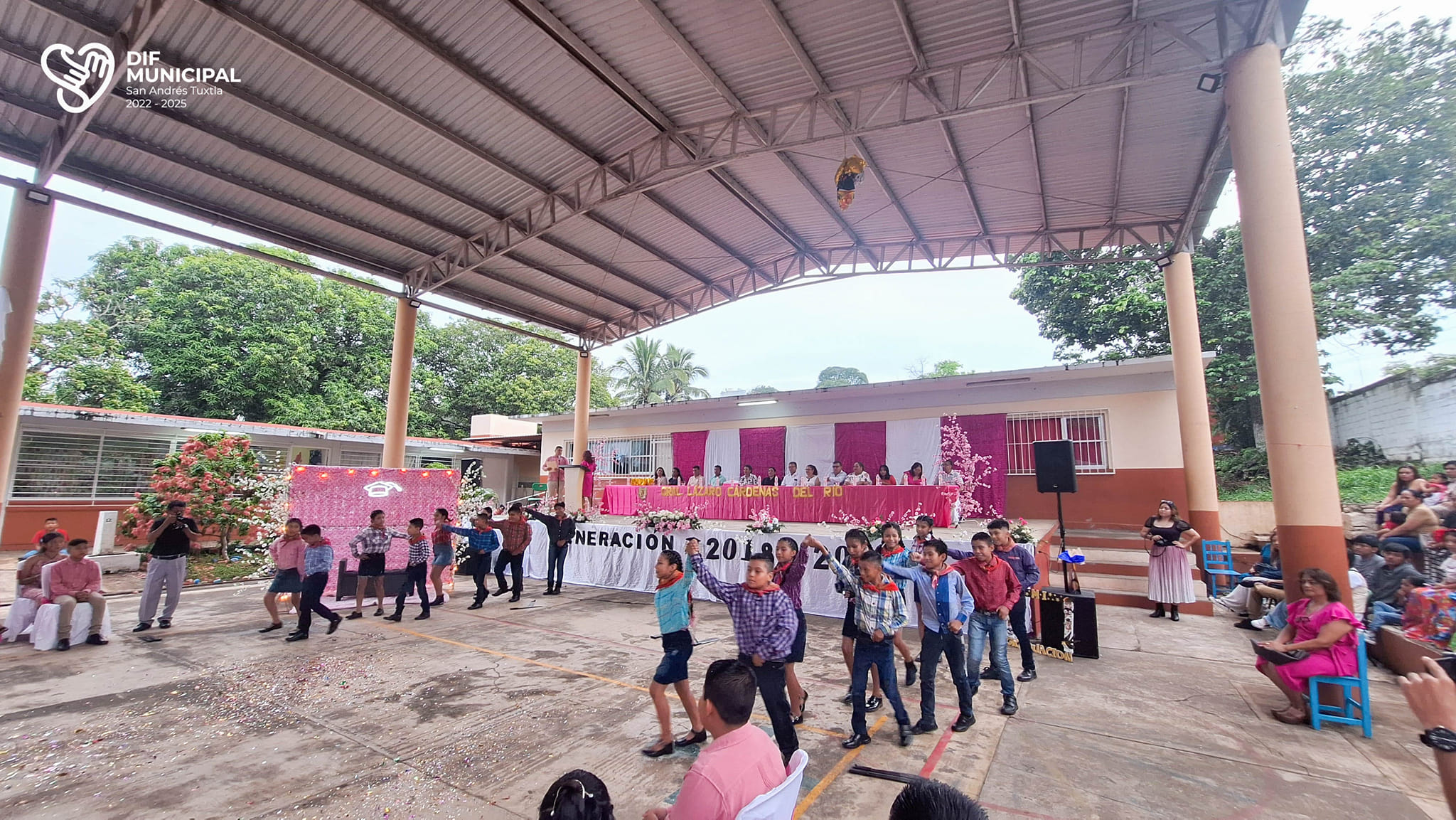 Celebramos el éxito de los alumnos de la Escuela Primaria Lázaro Cárdenas del Río