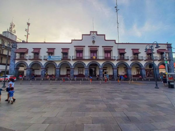 Realizan cambios en Direcciones Municipales del Ayuntamiento de San Andrés Tuxtla