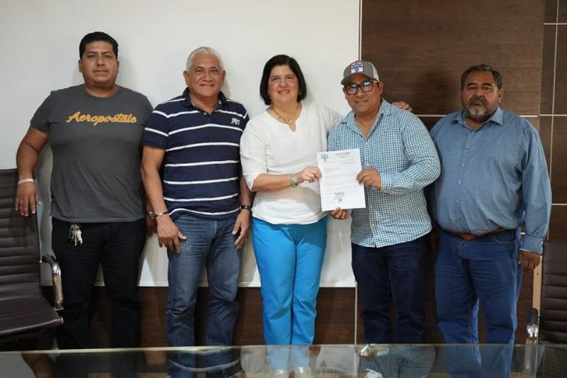 Visita  Presidente de la Liga del Sureste de Béisbol (LSB), para invitar a participar e impulsar a talentos locales.