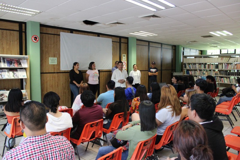 Realiza Departamento de Actividades Extraescolares a través de la Promotoría de Fútbol la conferencia ‘Infecciones de Transmisión Sexual’.