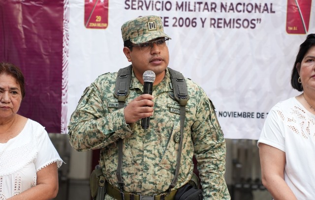 Alcaldesa y autoridades militares presiden Sorteo del Servicio Militar Nacional En San Andrés Tuxtla