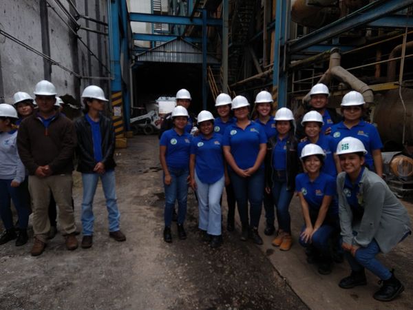 Visita industrial al ingenio azucarero de Cuatotolapan