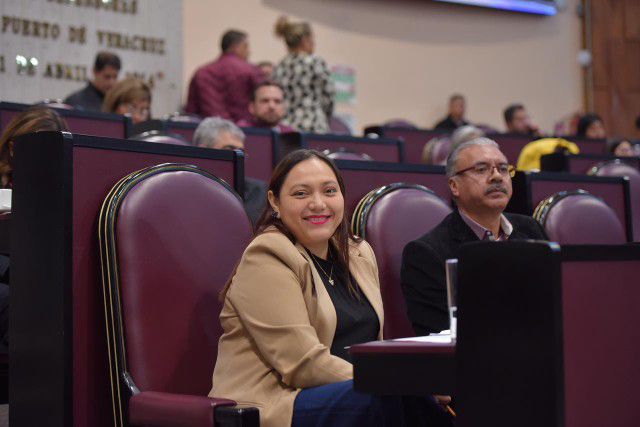 Llama diputada a ayuntamientos a participar en Mesas de Construcción de la Paz