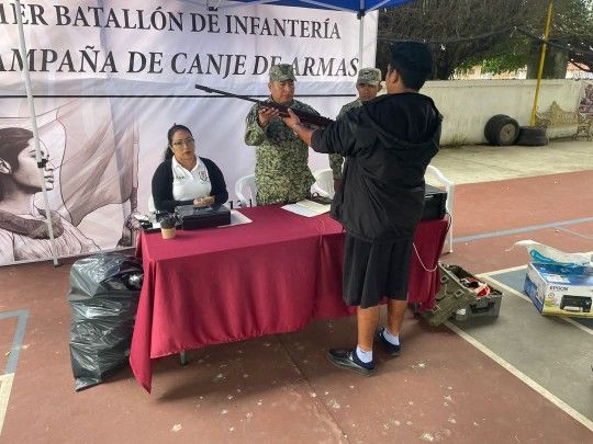 Continúa la Campaña de canje de armas en Ángel R. Cabada