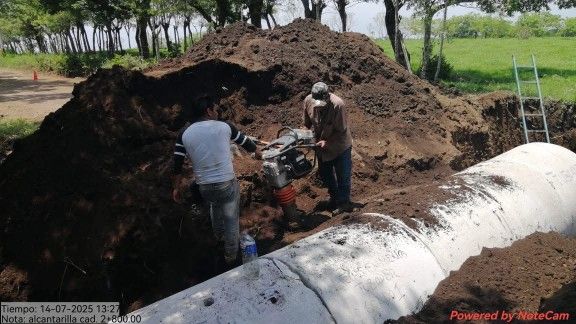 Avanza la reconstrucción del camino rural en comunidades de Ángel R. Cabada: más de 7 km rehabilitados