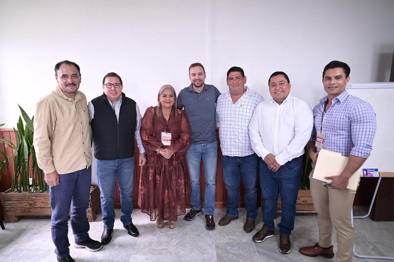 Atienden diputados a presidentes municipales electos de la Cuenca del Papaloapan diputados a presidentes municipales electos de la Cuenca del Papaloapan