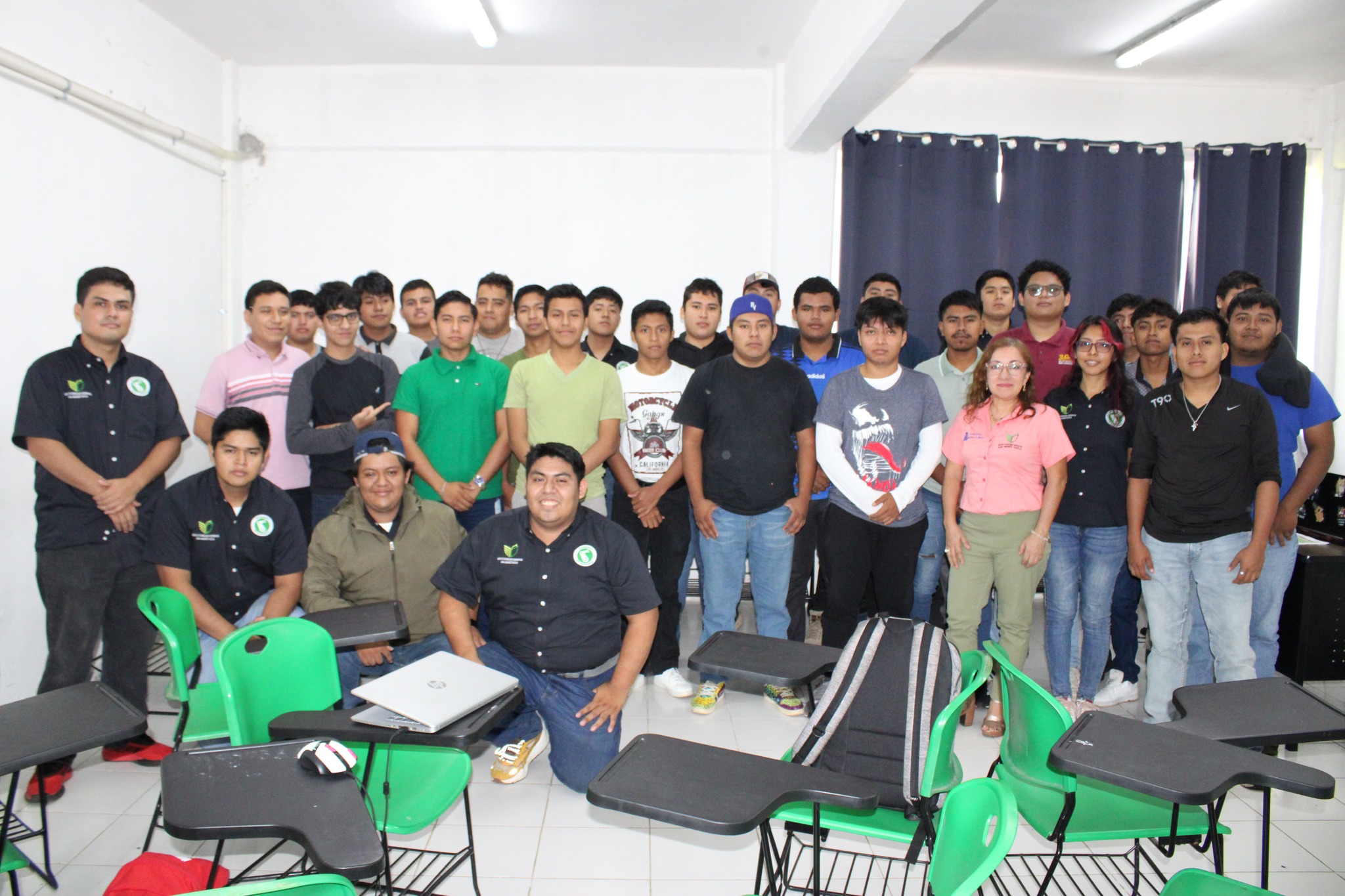 Los talleres que se están llevando a cabo dentro del 7° Congreso Multidisciplinario de Investigación y Desarrollo Tecnológico – CMIDT 2025