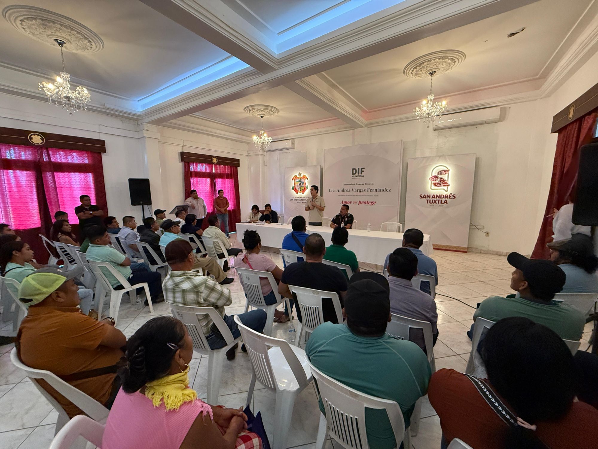 Acuerdan Gobierno Municipal, Transporte público y concesionarios tarifas para el servicio mixto rural de San Andrés Tuxtla