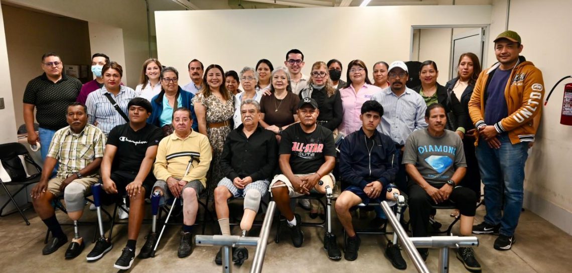 Avanza Veracruz hacia la inclusión; entregan prótesis a personas con discapacidad de siete municipios