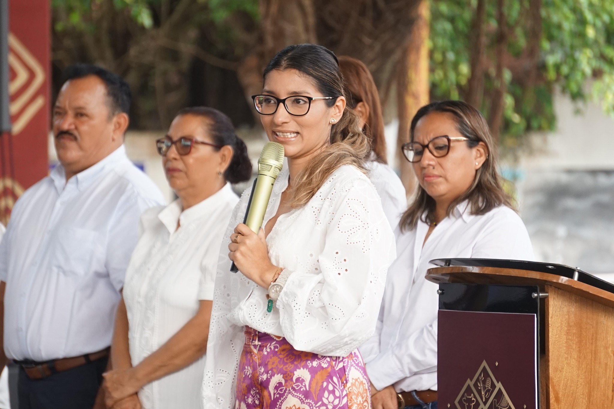 Ayuntamiento de Cabada inicia la semana con acto cívico