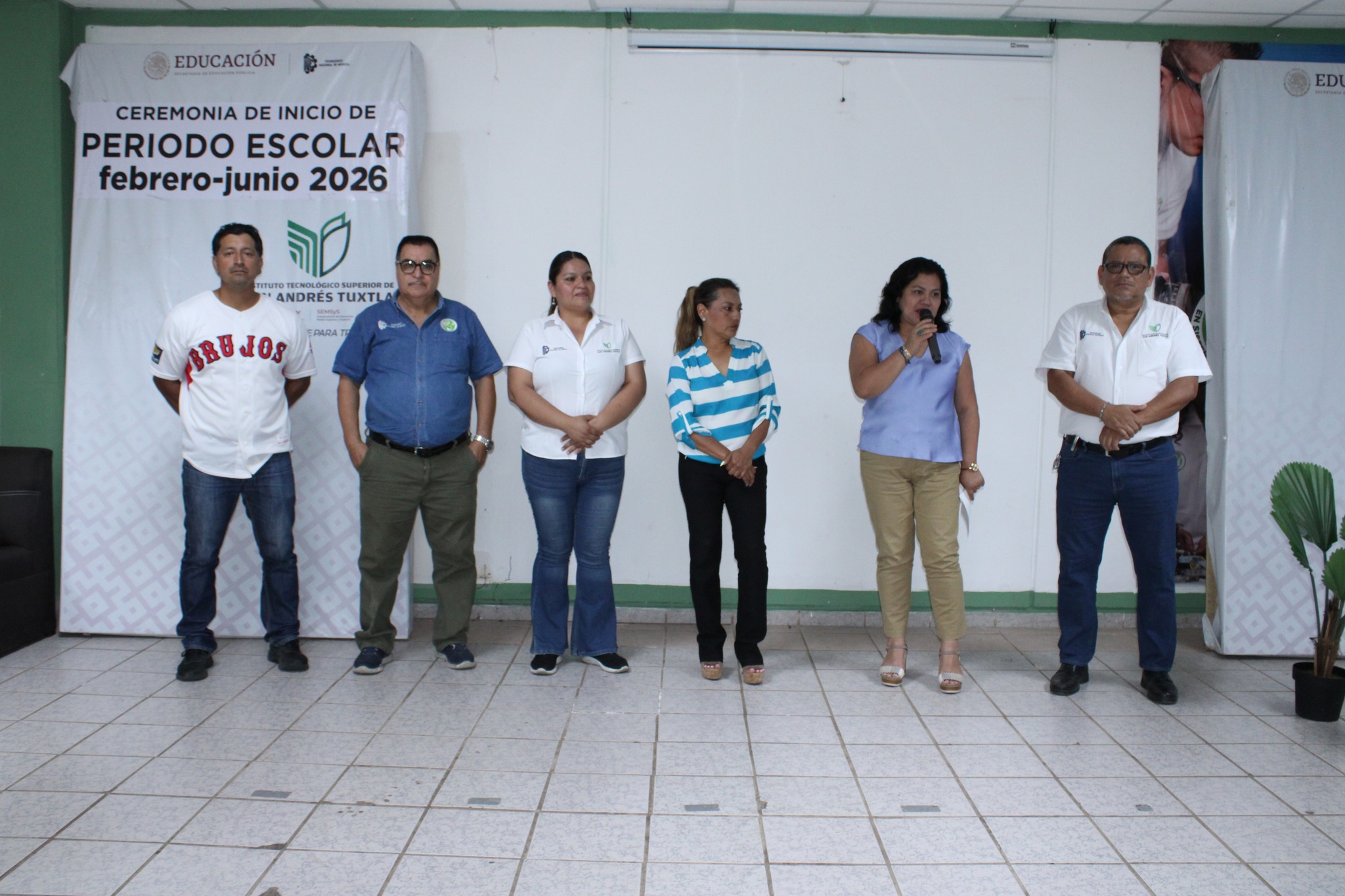 𝐄𝐬𝐭𝐮𝐝𝐢𝐚𝐧𝐭𝐞𝐬 𝐝𝐞 𝐈𝐧𝐠𝐞𝐧𝐢𝐞𝐫𝐢́𝐚 𝐞𝐧 𝐒𝐢𝐬𝐭𝐞𝐦𝐚𝐬 𝐂𝐨𝐦𝐩𝐮𝐭𝐚𝐜𝐢𝐨𝐧𝐚𝐥𝐞𝐬 𝐝𝐞𝐥 𝐓𝐞𝐜 𝐝𝐞 𝐒𝐚𝐧 𝐀𝐧𝐝𝐫𝐞́𝐬 𝐓𝐮𝐱𝐭𝐥𝐚, 𝐚𝐬𝐢𝐬𝐭𝐞𝐧 𝐚 𝐜𝐨𝐧𝐟𝐞𝐫𝐞𝐧𝐜𝐢𝐚 “𝐃𝐢𝐯𝐞𝐫𝐬𝐢𝐝𝐚𝐝 𝐂𝐮𝐥𝐭𝐮𝐫𝐚𝐥 𝐞 𝐈𝐧𝐭𝐞𝐫𝐜𝐮𝐥𝐭𝐮𝐫𝐚𝐥𝐢𝐝𝐚𝐝”.