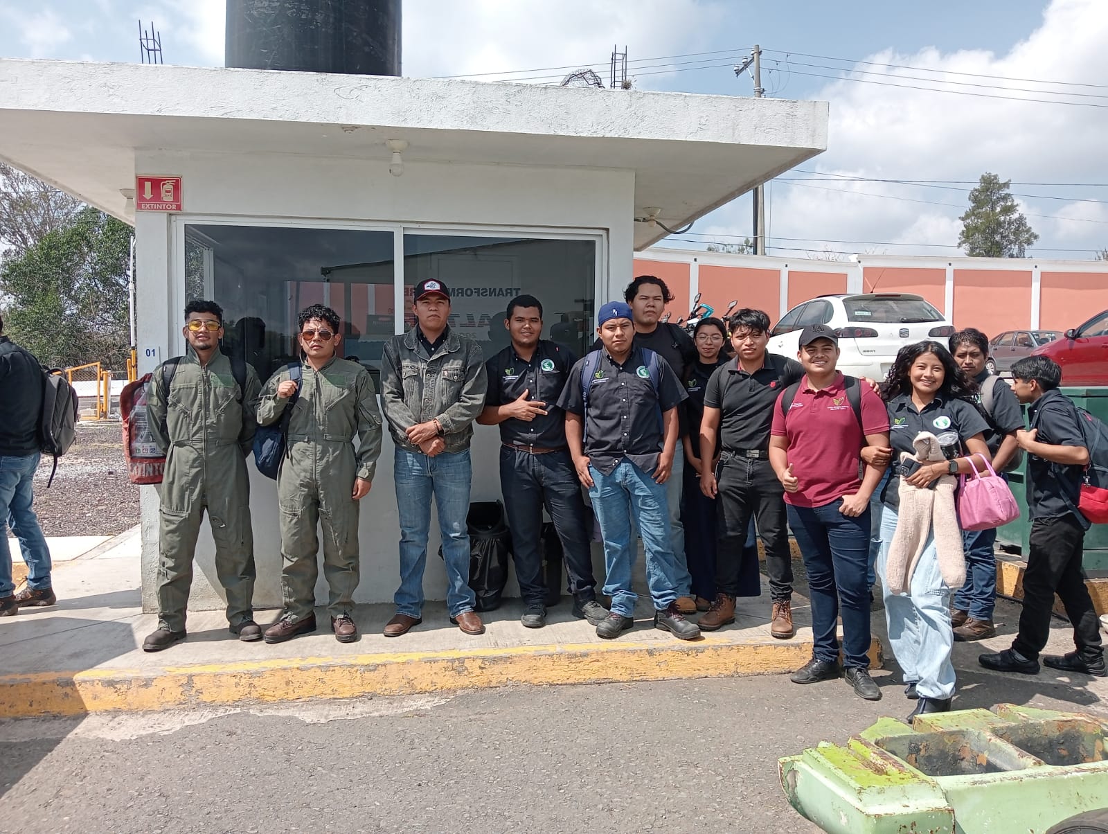 𝐄𝐬𝐭𝐮𝐝𝐢𝐚𝐧𝐭𝐞𝐬 𝐝𝐞 𝐈𝐧𝐠𝐞𝐧𝐢𝐞𝐫𝐢́𝐚 𝐌𝐞𝐜𝐚𝐭𝐫𝐨́𝐧𝐢𝐜𝐚 𝐝𝐞𝐥 𝐓𝐞𝐜𝐍𝐌 𝐒𝐚𝐧 𝐀𝐧𝐝𝐫𝐞́𝐬 𝐓𝐮𝐱𝐭𝐥𝐚 𝐯𝐢𝐬𝐢𝐭𝐚𝐧 “𝐃𝐚𝐥𝐭𝐨𝐫 𝐓𝐫𝐚𝐧𝐬𝐟𝐨𝐫𝐦𝐚𝐝𝐨𝐫𝐞𝐬”