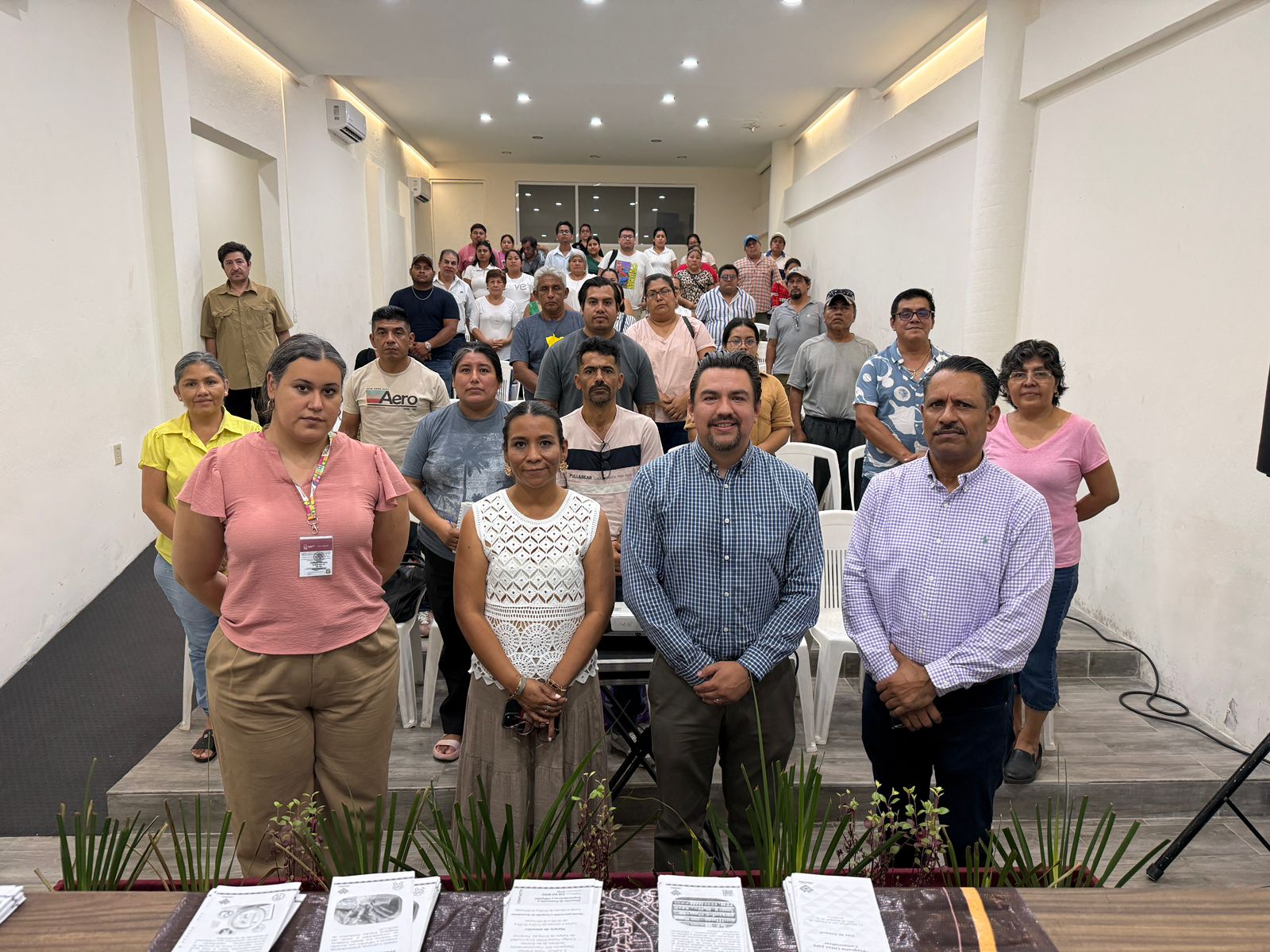 Capacita SEDECOP a micro y pequeños empresarios de San Andrés Tuxtla