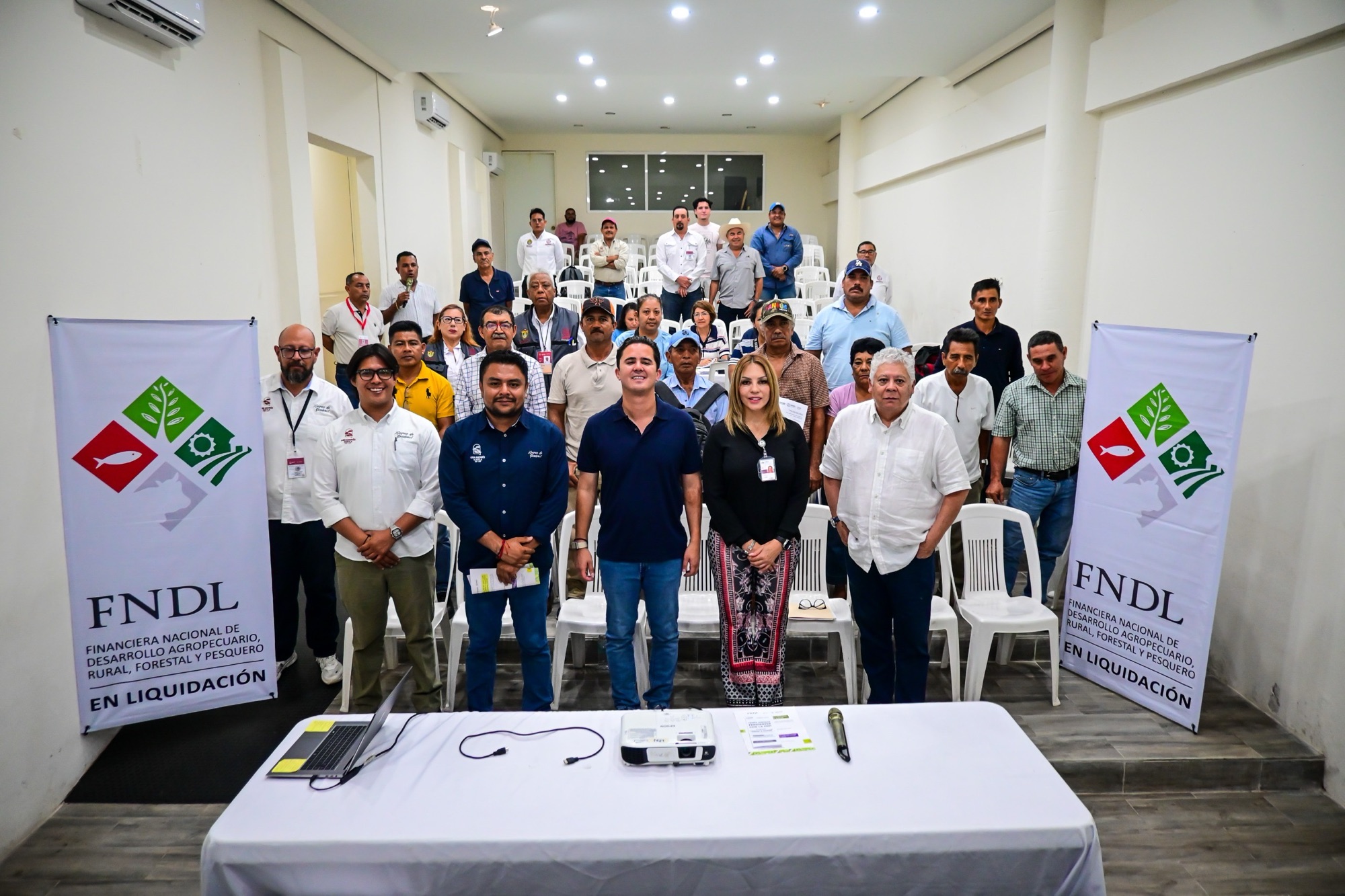 Liberan de adeudo a sanandrescanos con programa federal “Volver a Crecer”