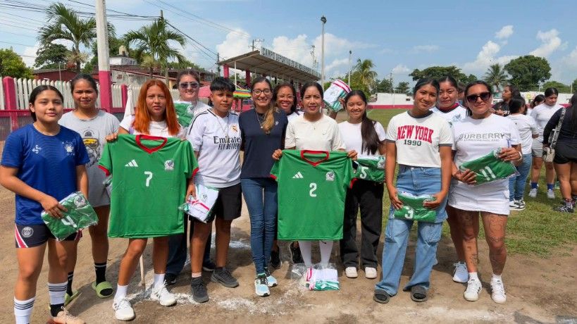 Samantha Sánchez reitera el compromiso con el deporte y la juventud Cabadense