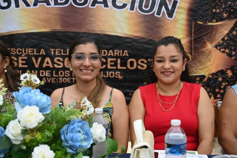 Samantha Sánchez celebró la ceremonia de clausura de la generación 2023-2026 en Plan de Naranjos