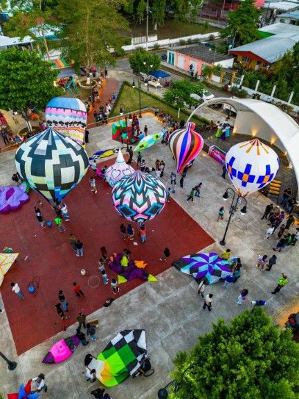 ¡Sihuapan se llenó de color, tradición y creatividad!
