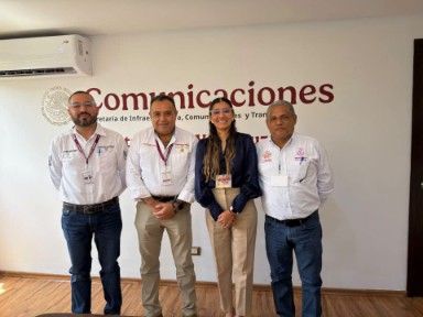 Samantha Sánchez y la SICT dan seguimiento a proyectos y gestiones para Ángel R Cabada