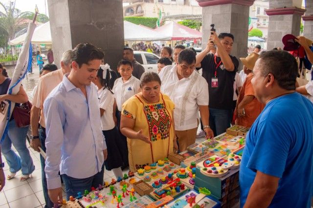 ¡San Andrés ya está viviendo una gran fiesta entre libros, arte y creatividad!