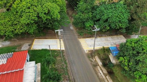 Samantha Sánchez inaugura obras en la localidad de Laguna de Majhual