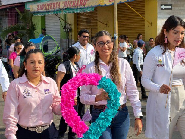 Ayuntamiento de Ángel R. Cabada se une a la conmemoración sobre el cáncer de mama y cervicouterino